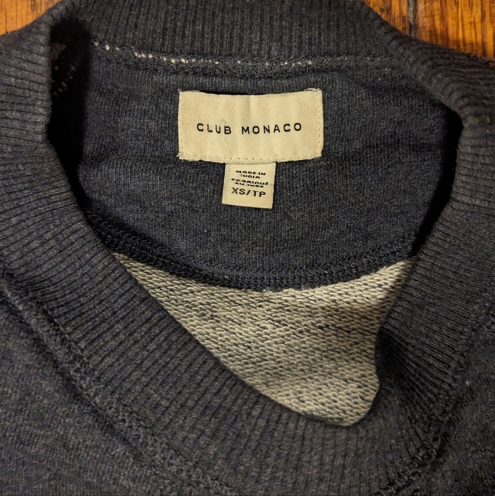 Club Monaco grey blue crew neck in XS